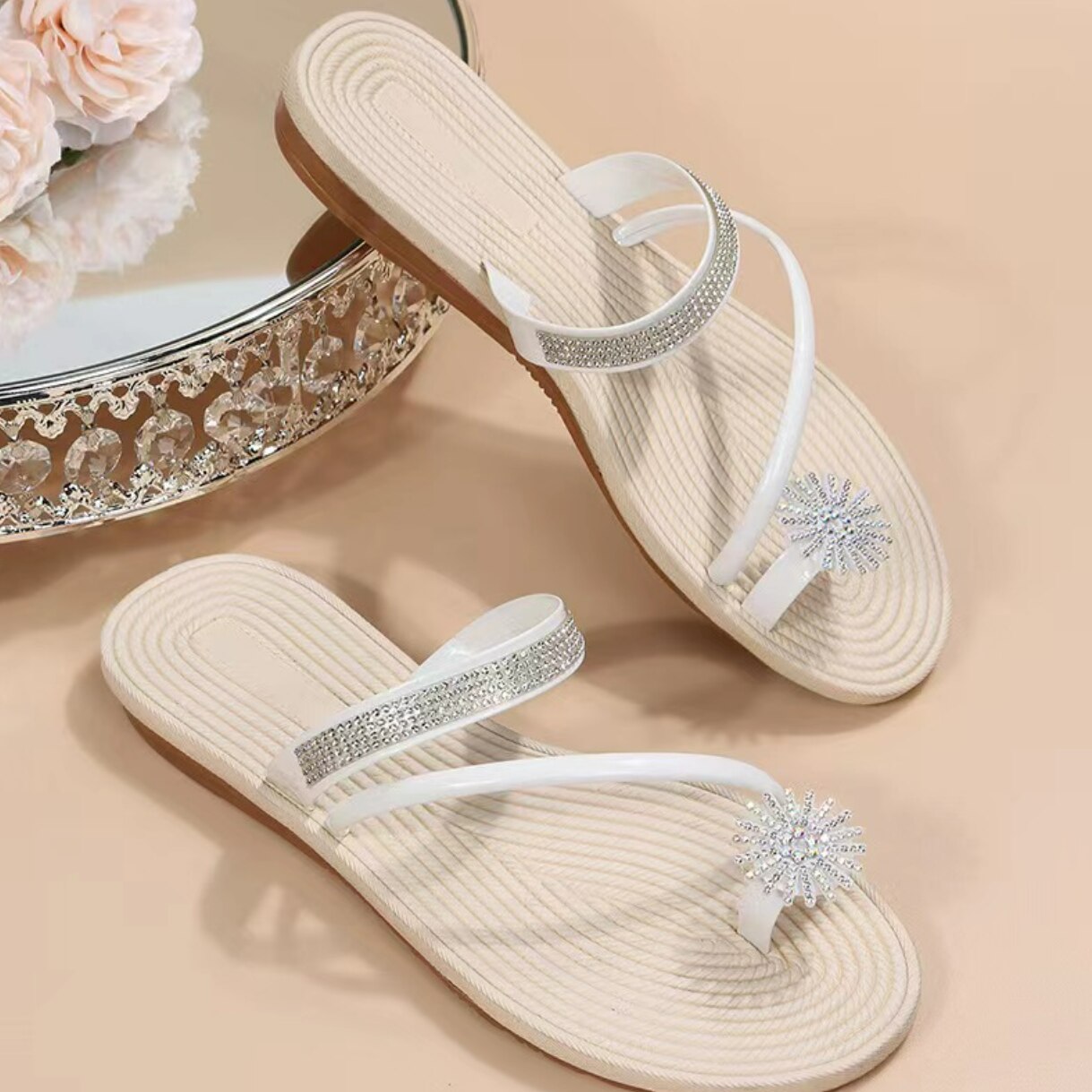 Flat Sandals Women Dressy Summer Sparkly Rhinestone Slide Shoes Women's Bling Trendy Ladies Sandals